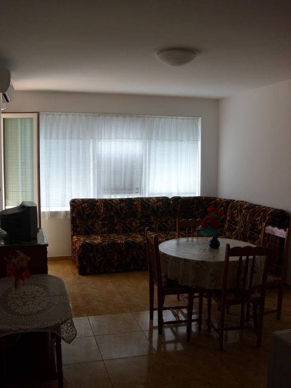 Apartment Bulgaria Pomorie Exterior photo