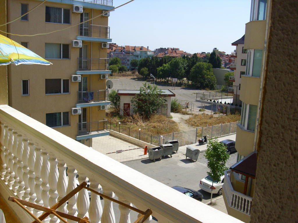 Apartment Bulgaria Pomorie Exterior photo